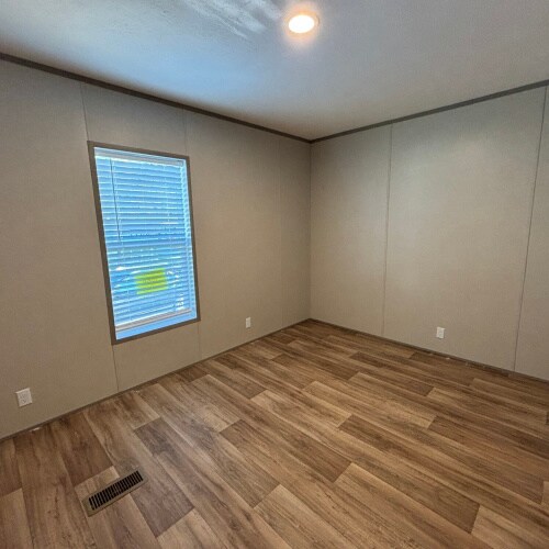 Foto del edificio - 9901 IN-3