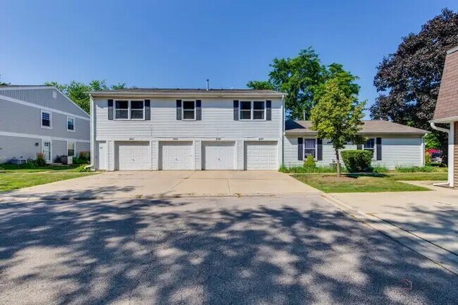 Foto del edificio - 231 Sunset Ct