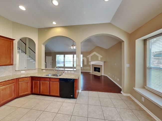 Foto del edificio - 25118 Auburn Terrace Dr