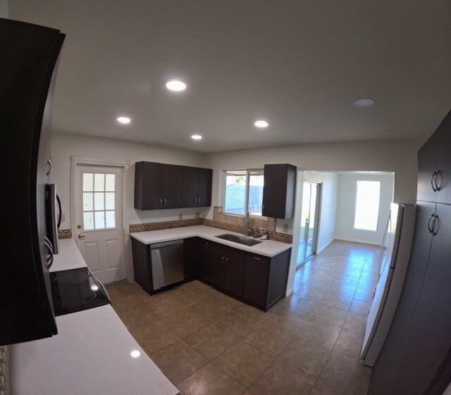 Foto del edificio - 3712 W Charter Oak Rd