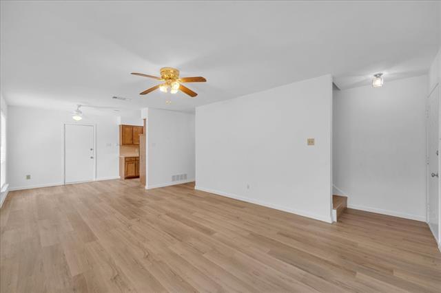 Foto del edificio - 1205 Fairhaven Dr