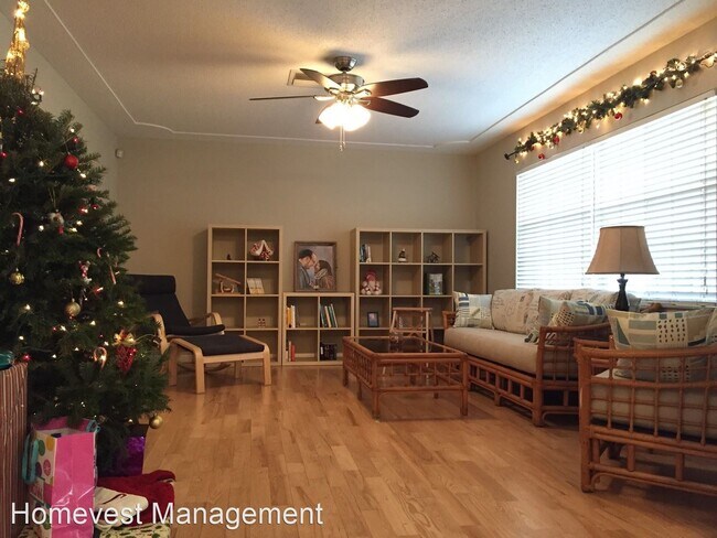 Building Photo - 4 br, 2 bath House - 2045 Nottingham Drive