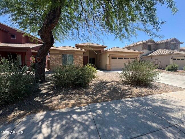 Building Photo - 6821 N 71st Dr