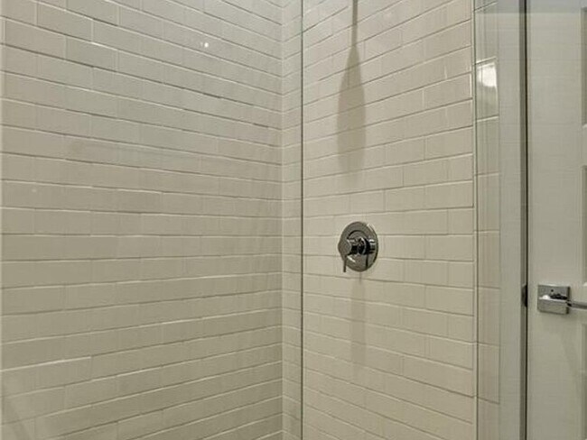 Foto del edificio - 1306 West Ave