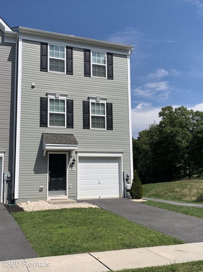 3 br, 2.5 bath House 3559 Cedarbrook Ct House for Rent in