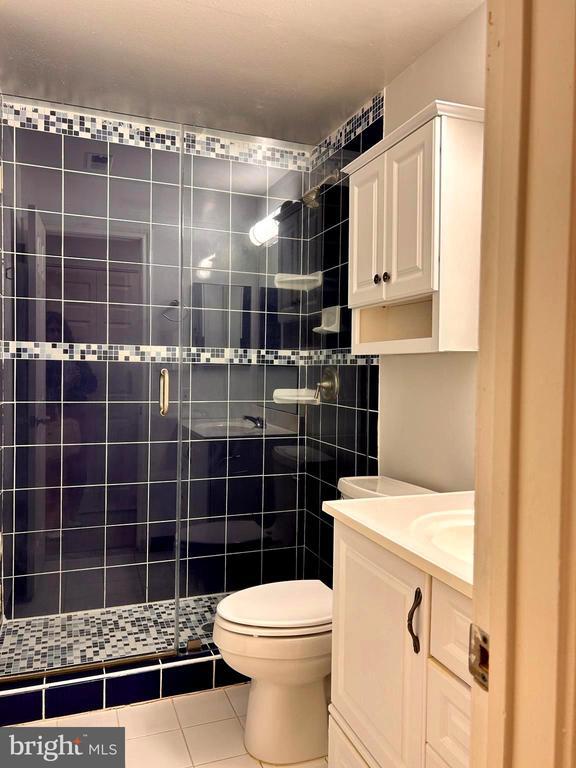 Building Photo - 18508 Boysenberry Dr