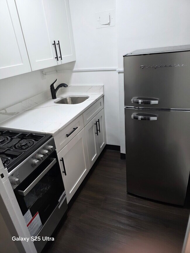 Foto del edificio - 1021 Arlington Blvd