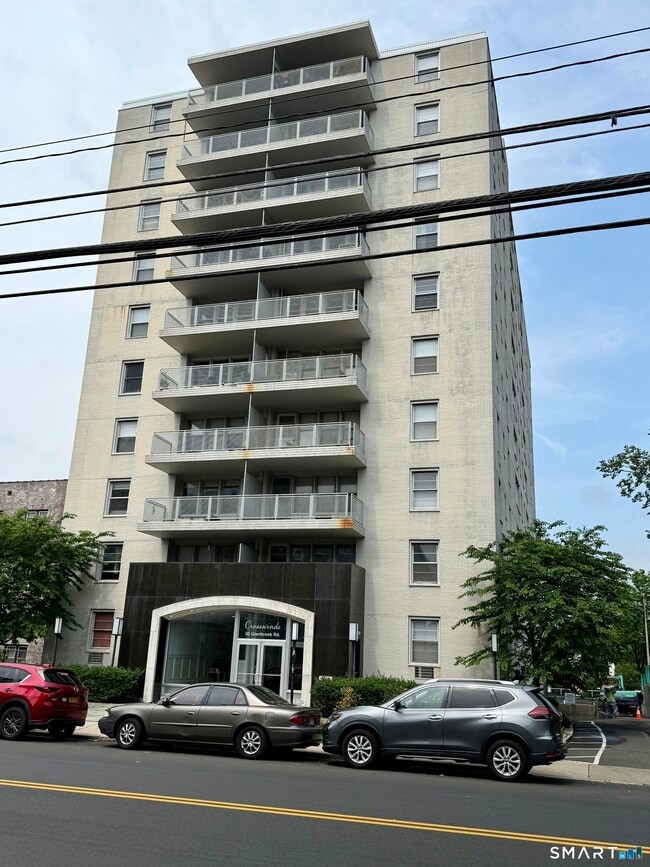 Building Photo - 30 Glenbrook Rd