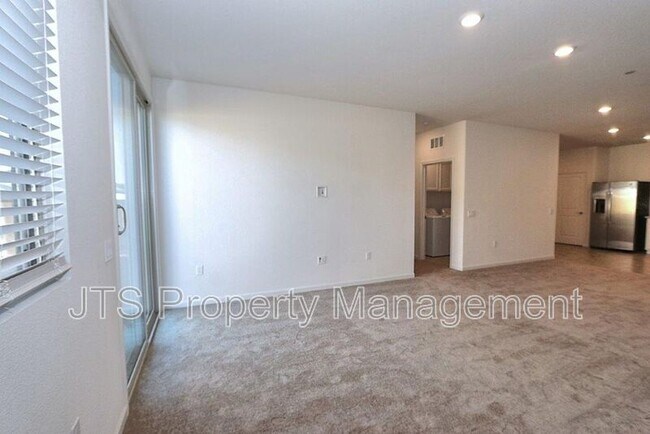 Foto del edificio - 4181 Paisleyshire Way