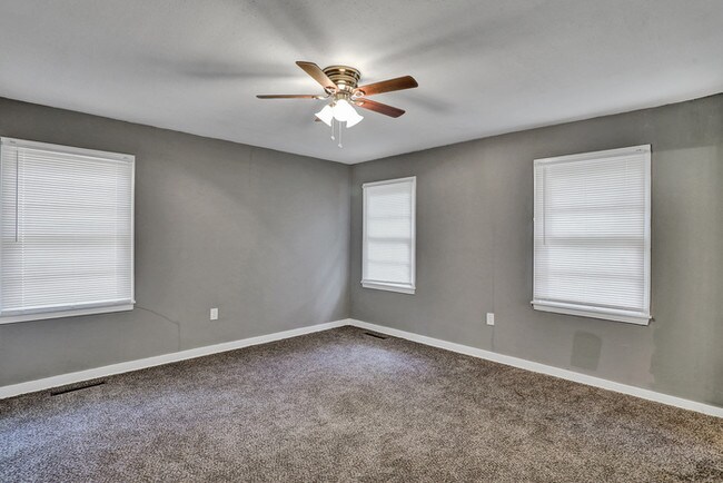 Building Photo - Beautiful Home for Lease!