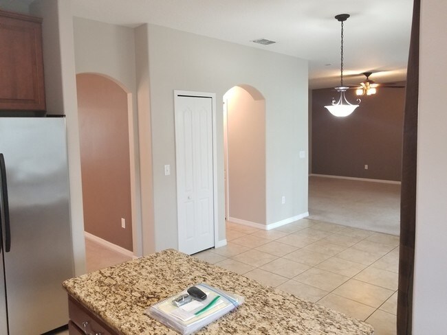 Building Photo - 20210 Merry Oak Ave , Tampa , FL , 33647
