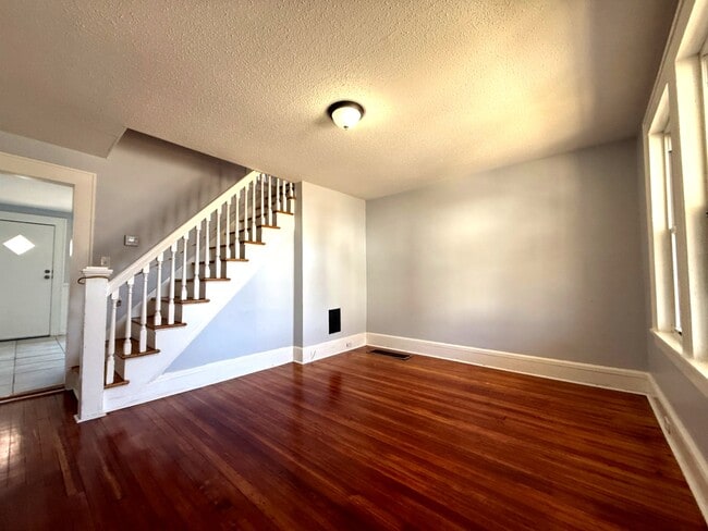 Foto del edificio - 732 Brooks St