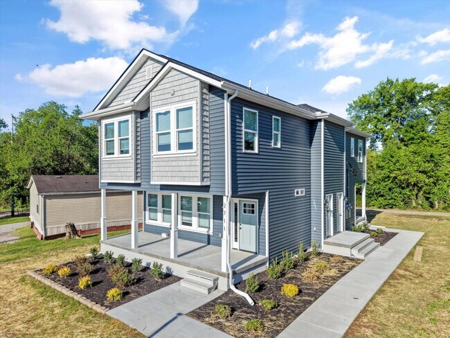 Building Photo - 2713 Tarleton Ave