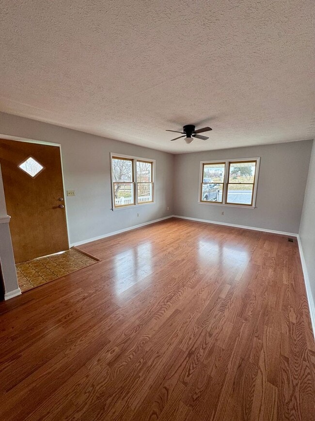 Photo - Duplex for Rent in Dayton House