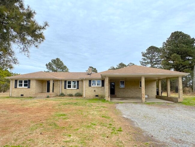 Building Photo - 1301 Munden Rd