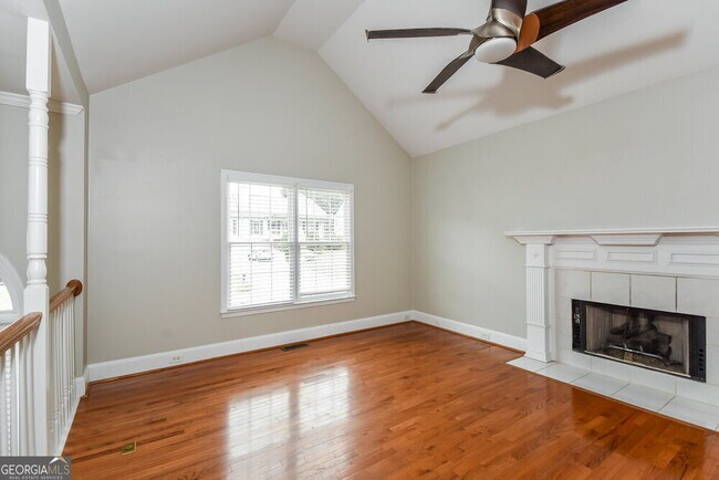 Foto del edificio - 4930 Baker Plantation Way