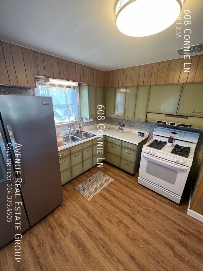 Building Photo - 3 bed, 1.5 bath gem in the Parkway South s...
