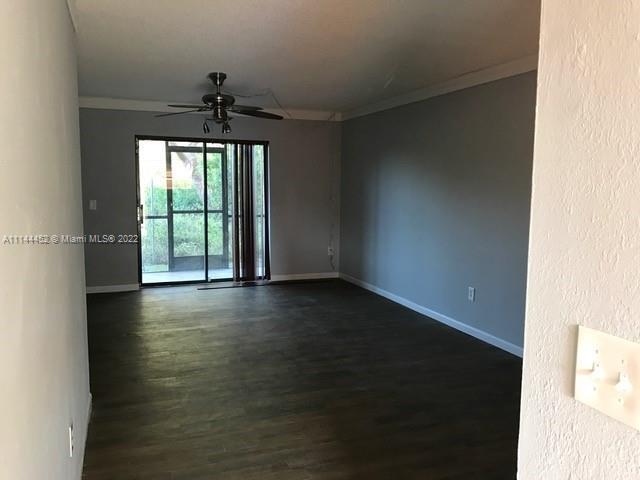 Building Photo - 20800 NE 8th Ct