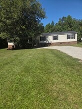 Building Photo - 8192 Bing Hill Rd