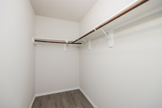 Building Photo - 5031 Sessile Trl