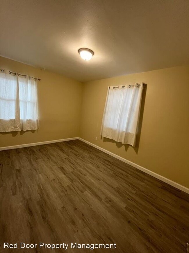 Building Photo - 3 br, 2 bath House - 1924 6th Ave S