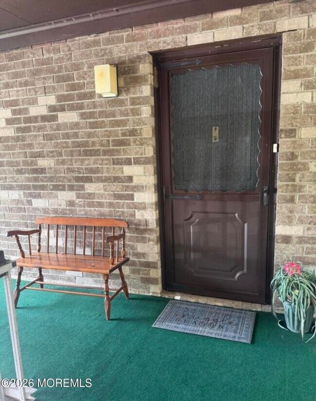 Foto del edificio - 147 Amberly Dr