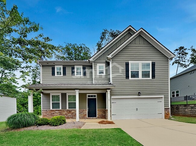 Building Photo - 165 Lindridge Dr