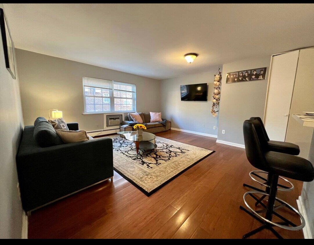 394 Courtland Ave Unit 394 courtland, Stamford, CT 06906 Condo for