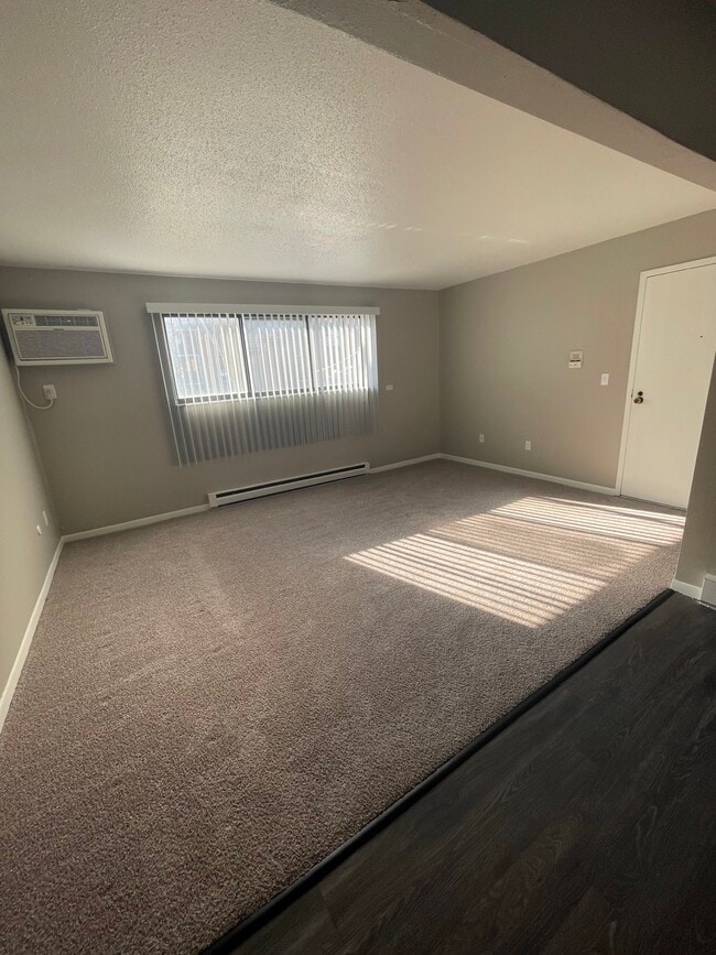 Building Photo - Westridge Apartments