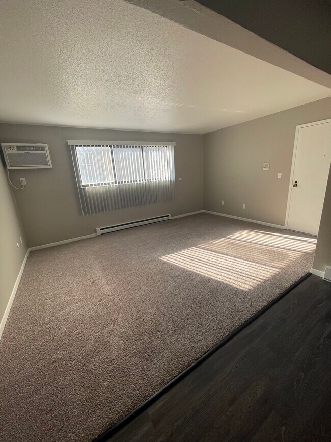 Foto del edificio - Westridge Apartments