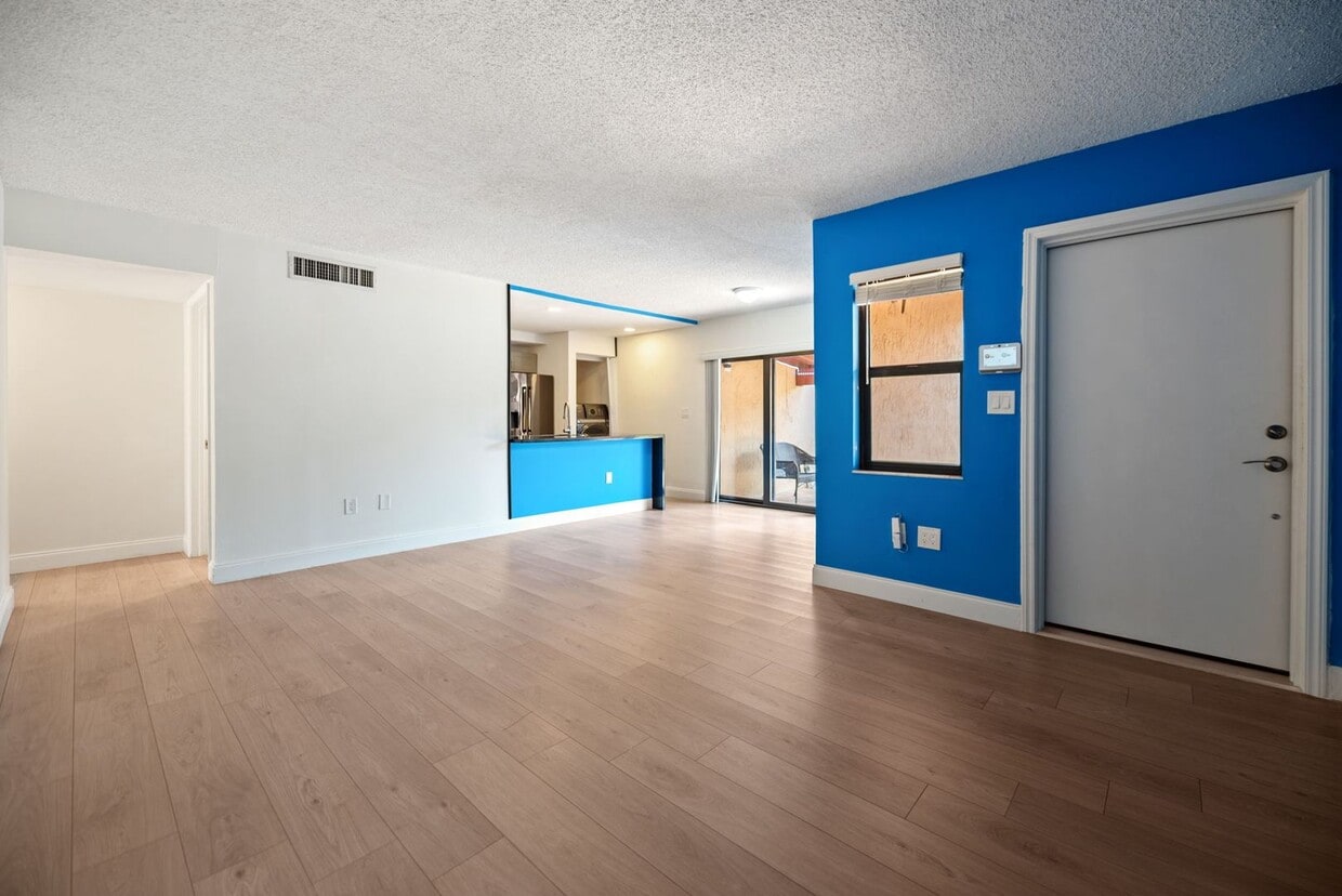 2 Bed / 2 Bath Condo for Rent – Prime Miami Location - 2 Bed / 2 Bath Condo for Rent – Prime Miami Location
