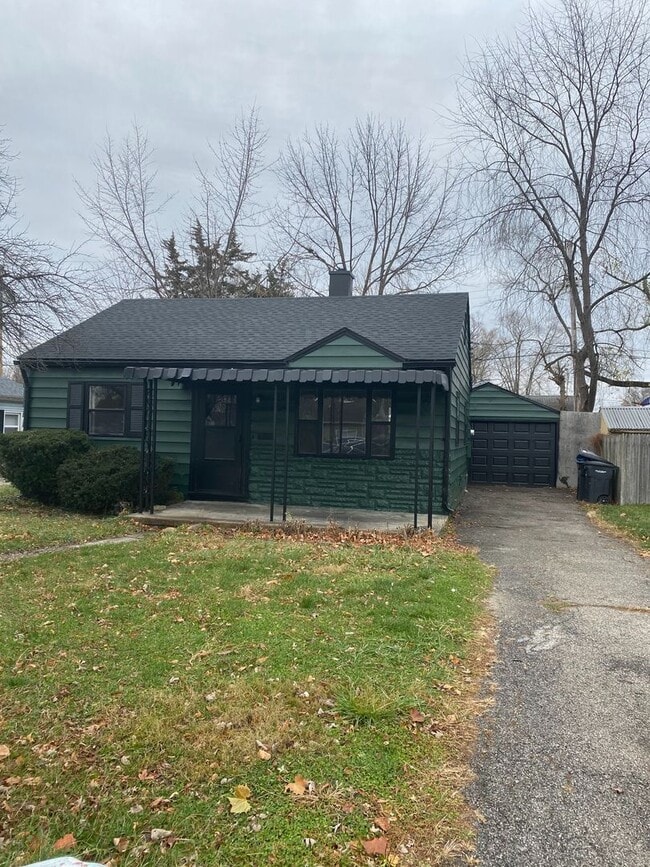 Building Photo - 2922 Underwood St