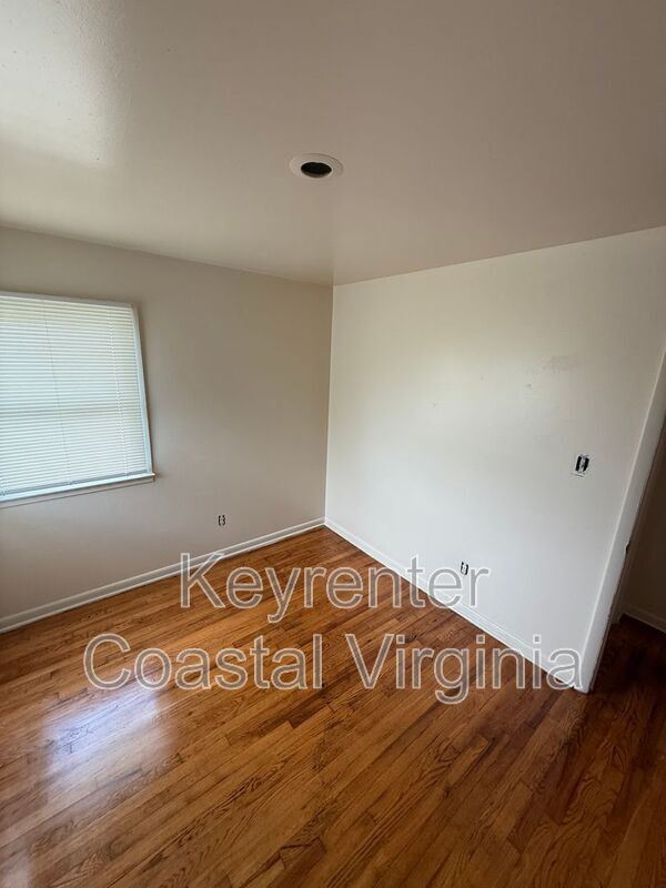 Foto del edificio - 938 Spring St