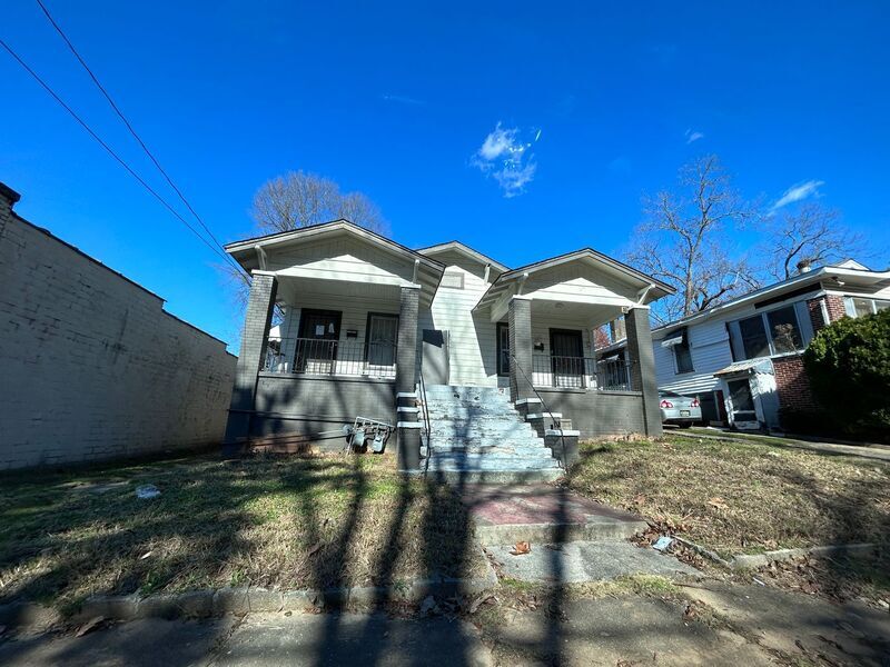 Primary Photo - 2306 22nd St W