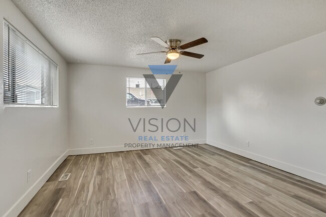 Building Photo - 539 Swenson Ave