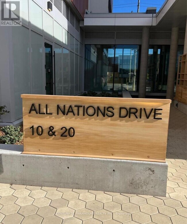 Photo du bâtiment - 10 All Nations Dr