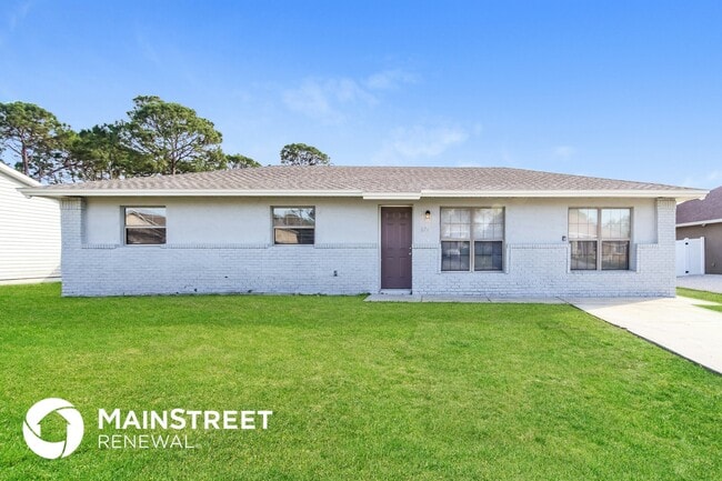 Building Photo - 674 Altamira St NW
