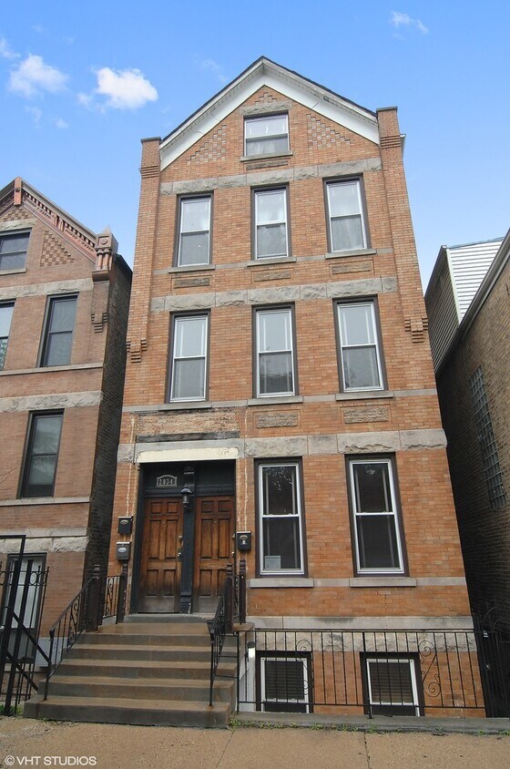 Foto principal - 2034 W Homer St