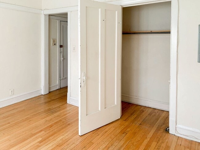 Foto del edificio - 632 W Arlington Pl