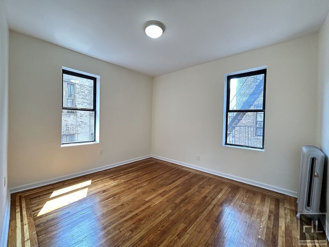 Building Photo - West 171st Street