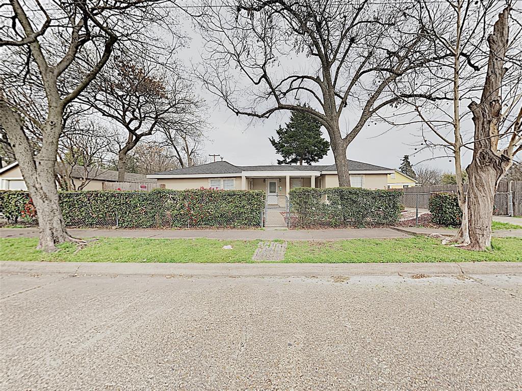 Primary Photo - 1143 Newport Ave