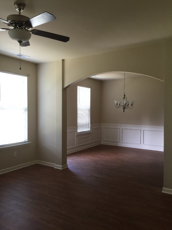 Building Photo - 3332 Blue Springs Walk