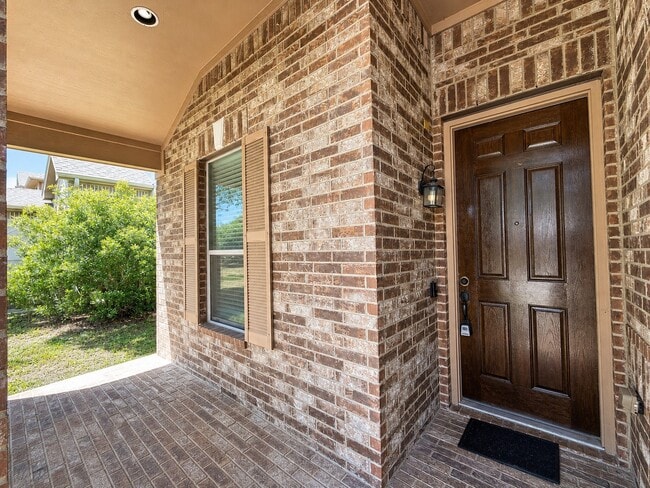 Building Photo - 26210 Riley Glen Dr