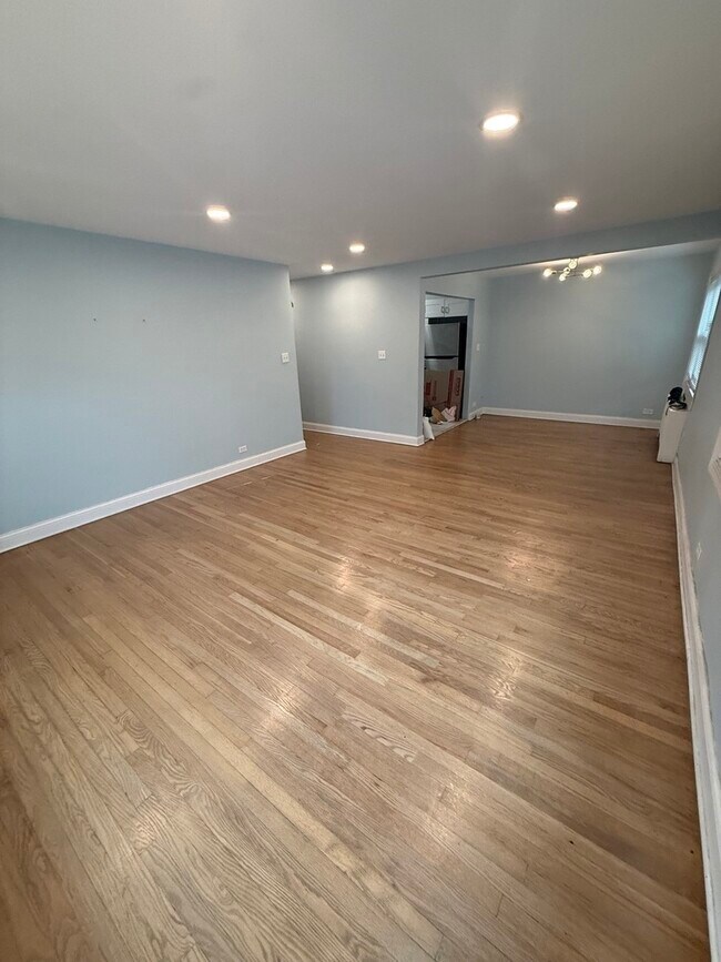 Foto del edificio - 6700 S Paxton Ave