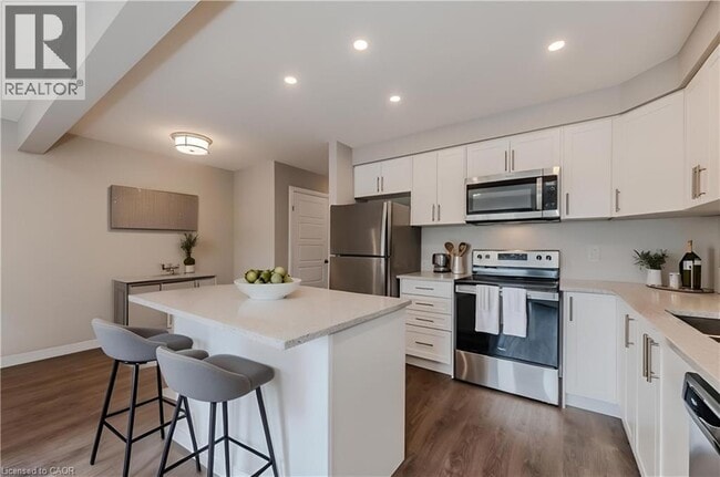 Building Photo - 86 Erbsville Ct