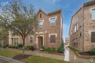 Building Photo - 4133 S Broadway Ave
