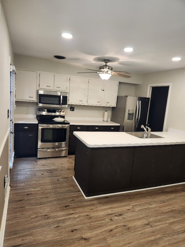 Building Photo - 5169 Clacton Ave
