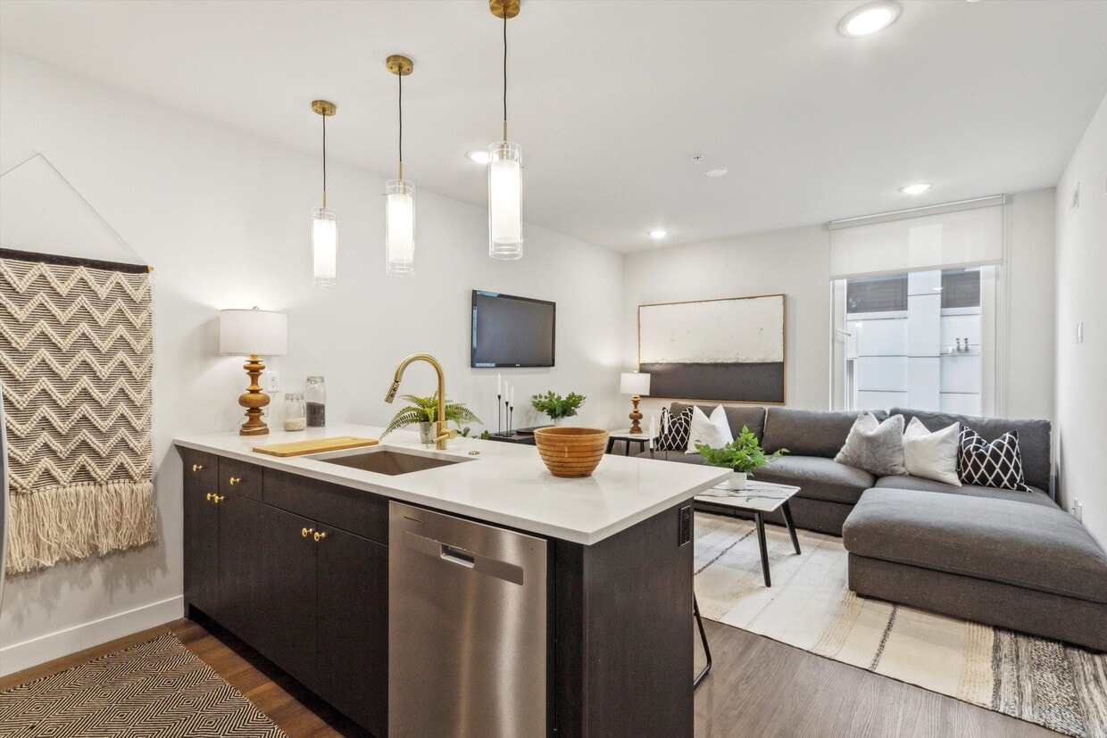 Foto principal - 1102 Germantown Ave