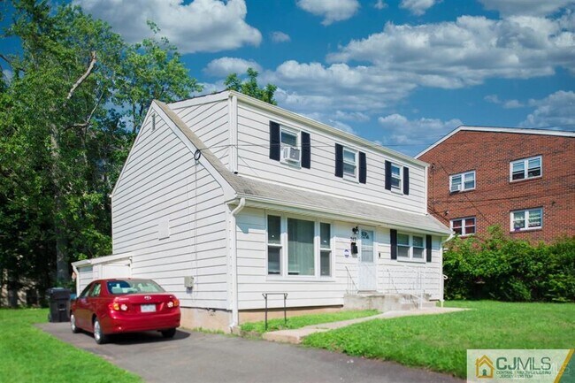Building Photo - 242-A S 7th Ave