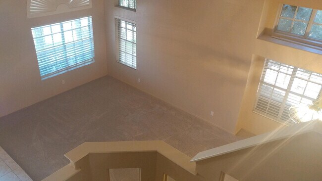 Foto del edificio - GOLF COURSE LOT WITH FANTASTIC VIEWS!